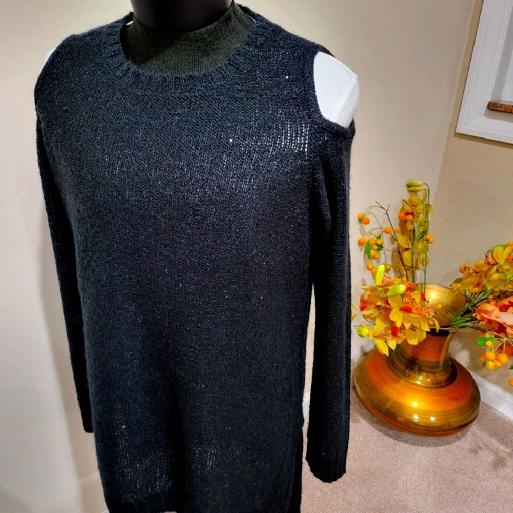 The Limited XL cold shoulder tunic,long, black sequence,soft and cozy, mohair bl